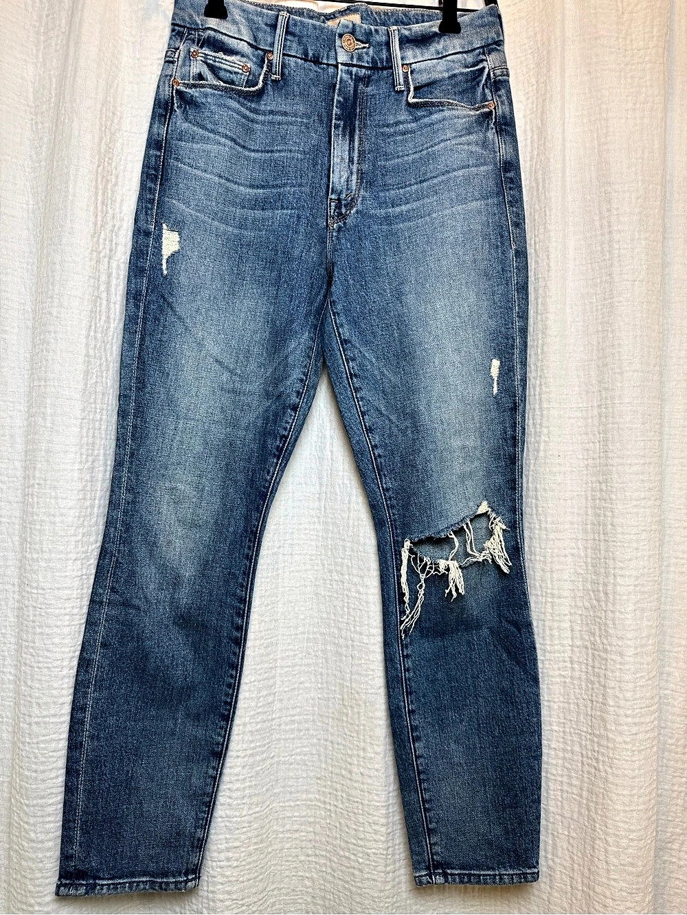 MOTHER 'The High Waisted Looker Crop' Jeans